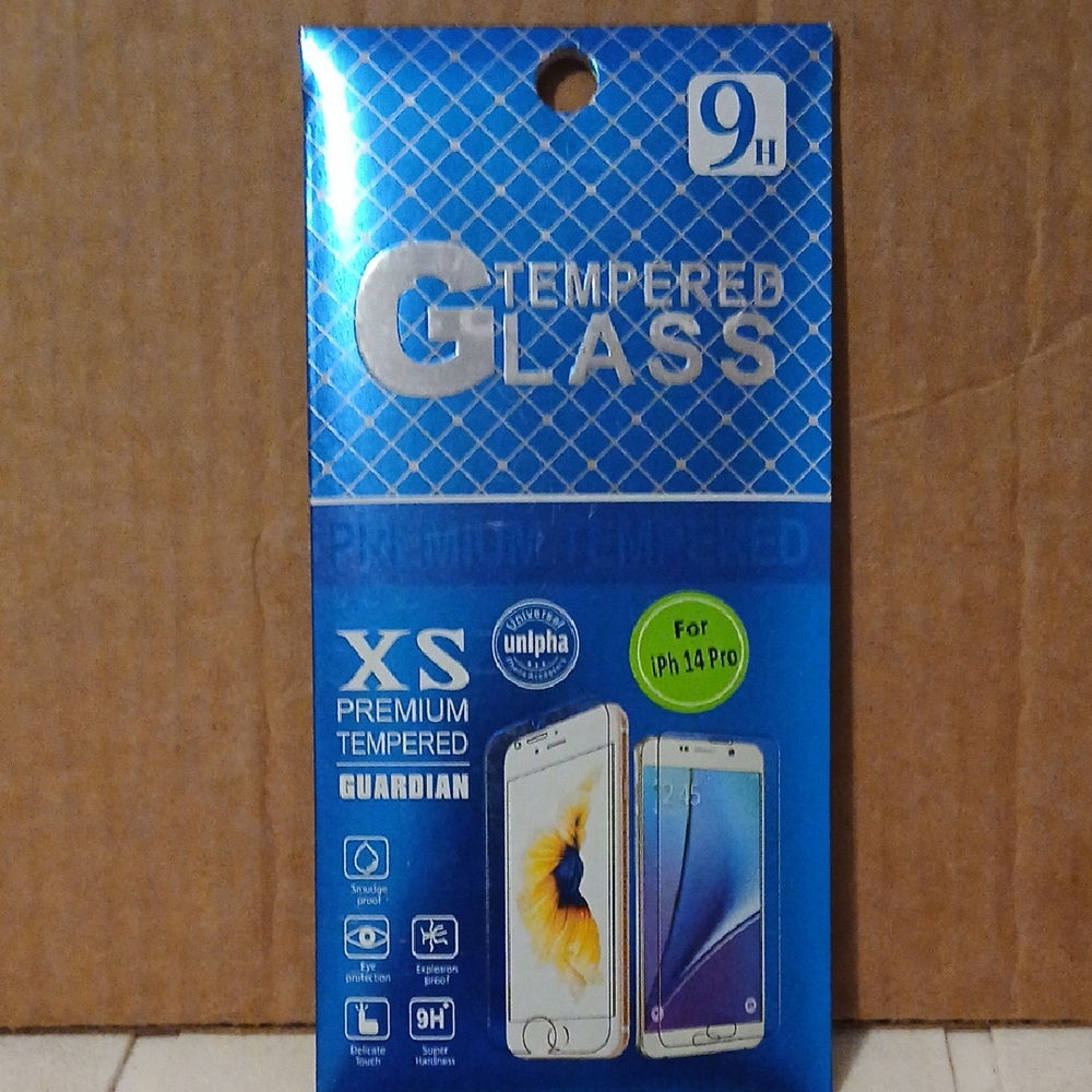 Tempered Glass Screen Protector for iPhone 14 Pro